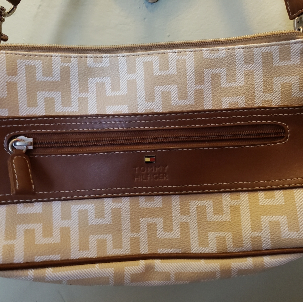 Tommy Hilfiger Purse